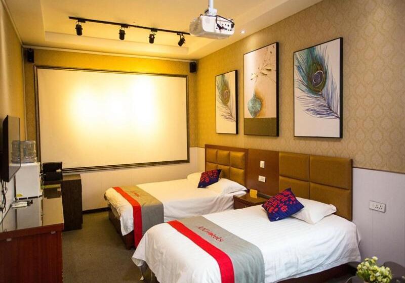 Jun Hotels He Nan Anyang Huaqiang Xintiandi