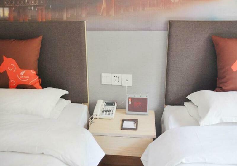 Jun Hotels Jinzhong Yuci District Railway Station