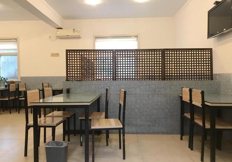 Jun Hotels Jinzhong Yuci District Railway Station