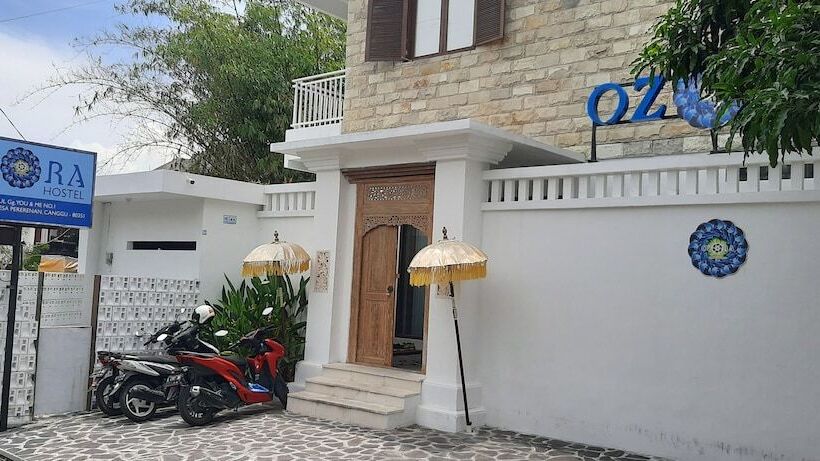 Ozora Tiying Tutul Hostel Canggu