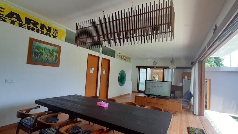 Ozora Tiying Tutul Hostel Canggu