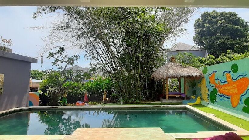 Ozora Tiying Tutul Hostel Canggu