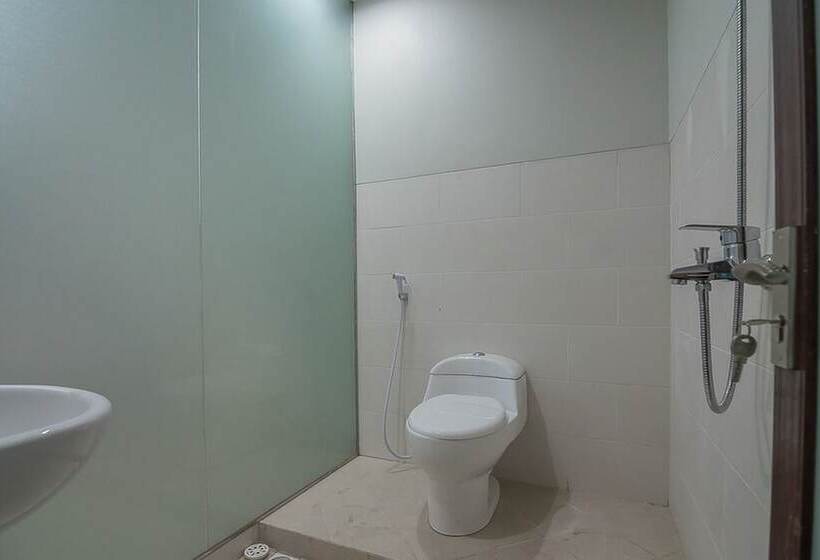 膳宿费 Aziz Guest House Syariah