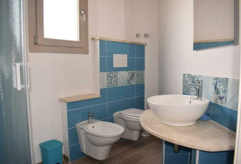 بنسيون Corallo Rooms