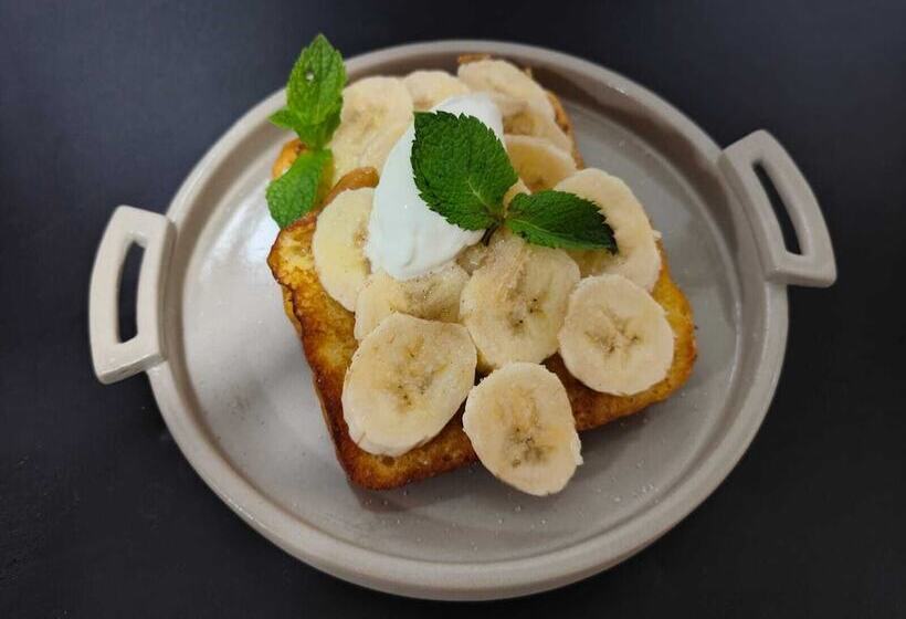 پانسیون Hostal Del Vino La Costera