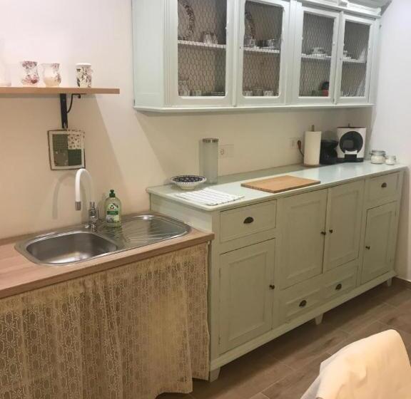 פנסיון Karolina Vendégház