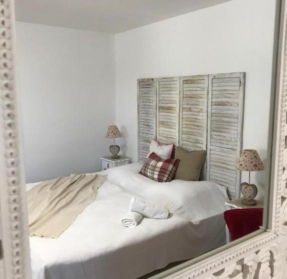 פנסיון Karolina Vendégház