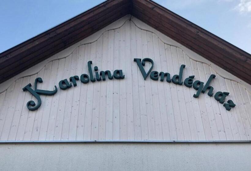 פנסיון Karolina Vendégház