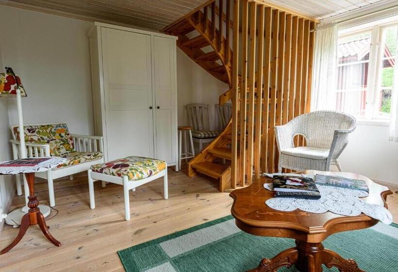 بنسيون Soltägtgården