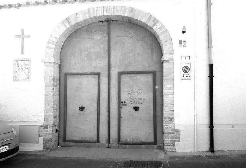 بنسيون Villa Mostallino