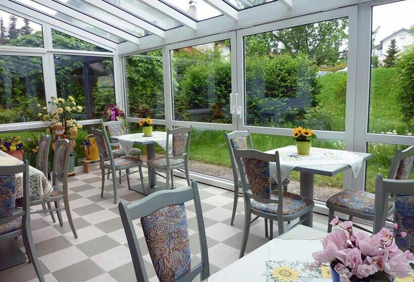 Pension An Der Linde