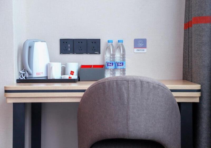 Thank Inn Chain Hotel Shanxi Yuncheng Ruicheng County Dongmao Plaza Store