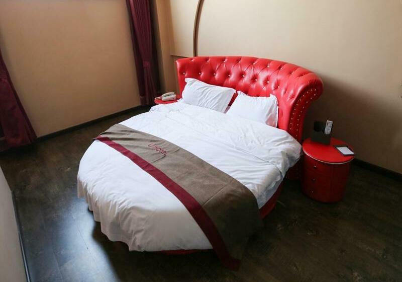 Thank Inn Plus Hotel Langfang Bazhou Shengfang Bus Station