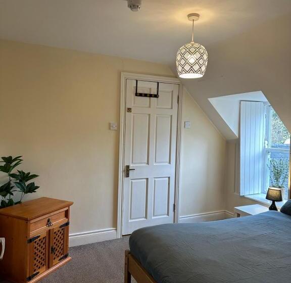 The Grapevine Hostel