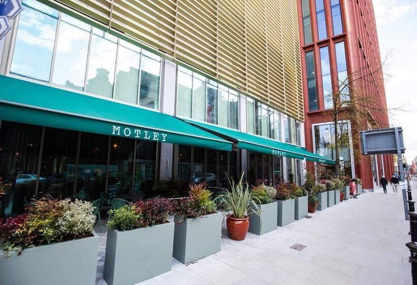 Yotel Manchester Deansgate