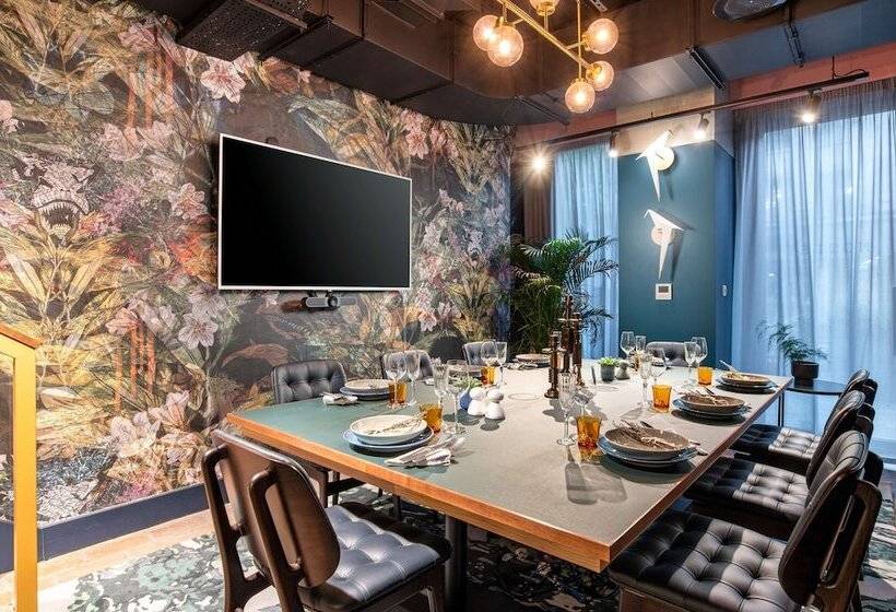 Yotel Manchester Deansgate