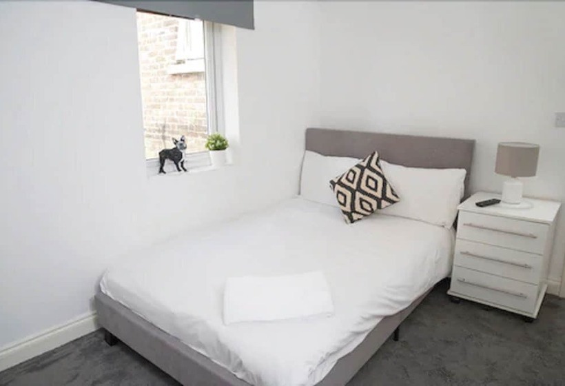 30 Beckenham Studios