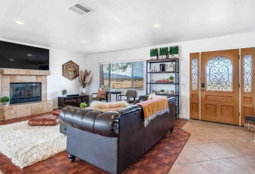 호스텔 The Castle House Estate