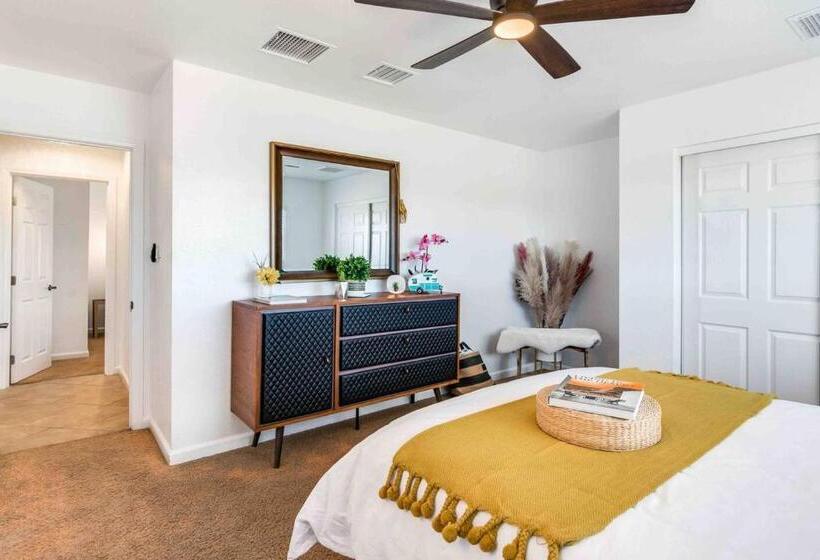 호스텔 The Castle House Estate