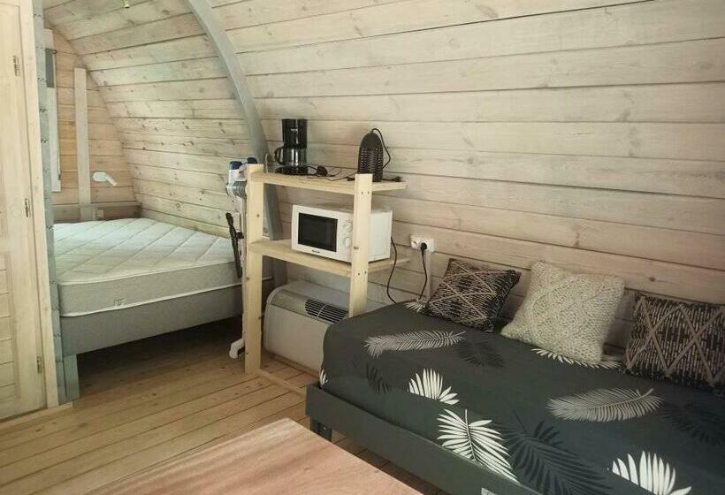 住宿加早餐 10 Mn A7 Chambre D Hotes Et Gites De Cozance Piscine, Mini Ferme Gratuit Spa Et Sauna En Extra Sur