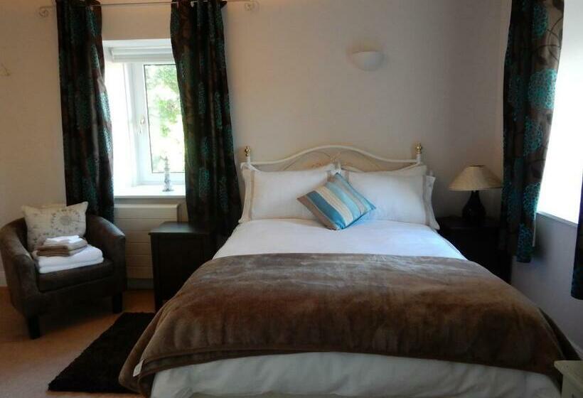 住宿加早餐  Cardinals Folly