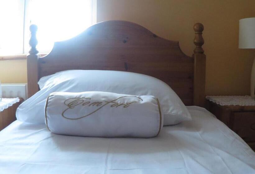 Derghaven B&b, Hostel & Self Catering
