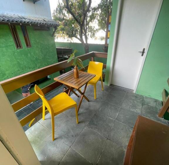 Enjoy Hostel E Pousada