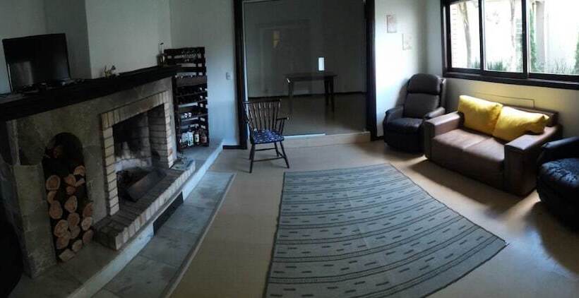 Hostel E Suites Scheckinah