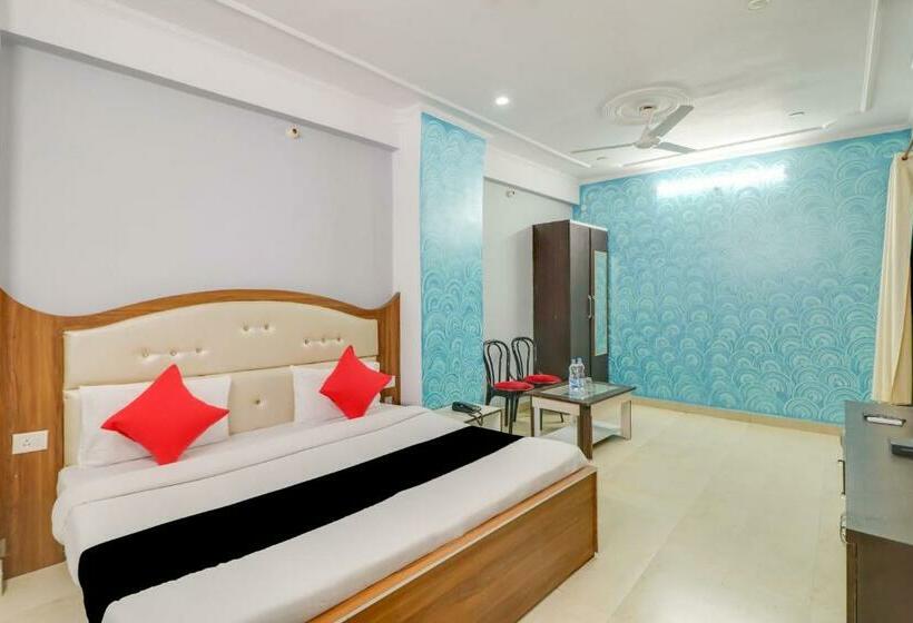 فندق Capital O 76417 Heritage House