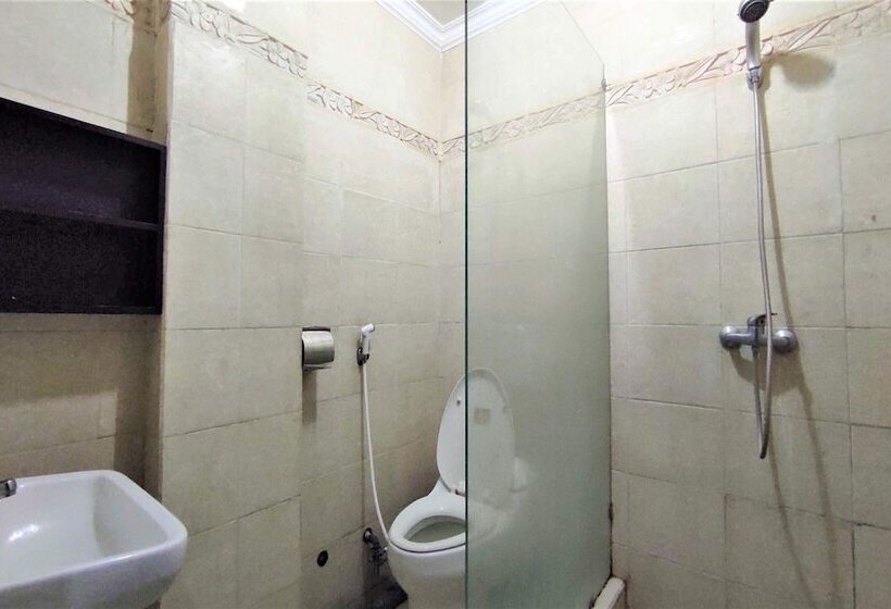 בית מלון כפרי Klungkung Tower