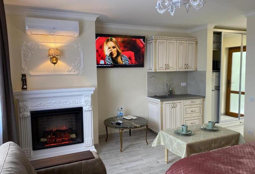 هتل Ness готельно ресторанний комплекс