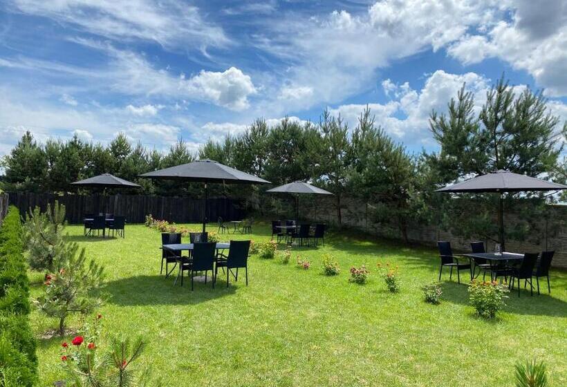 هتل Ness готельно ресторанний комплекс