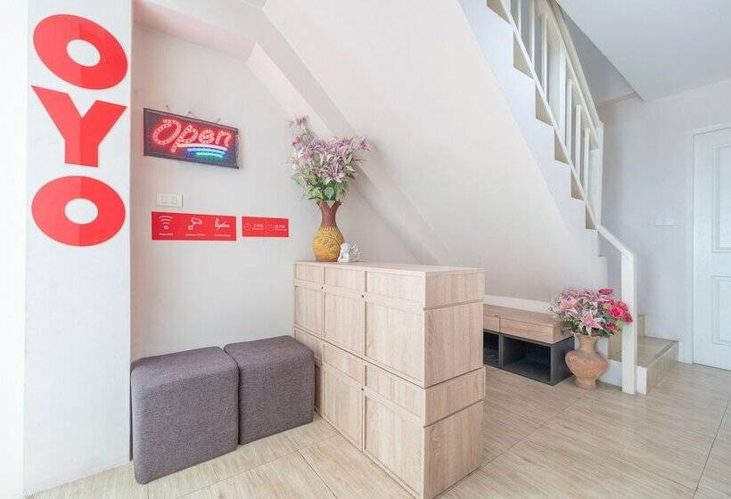 호텔 Oyo 1119 Sasiprapa Apartment