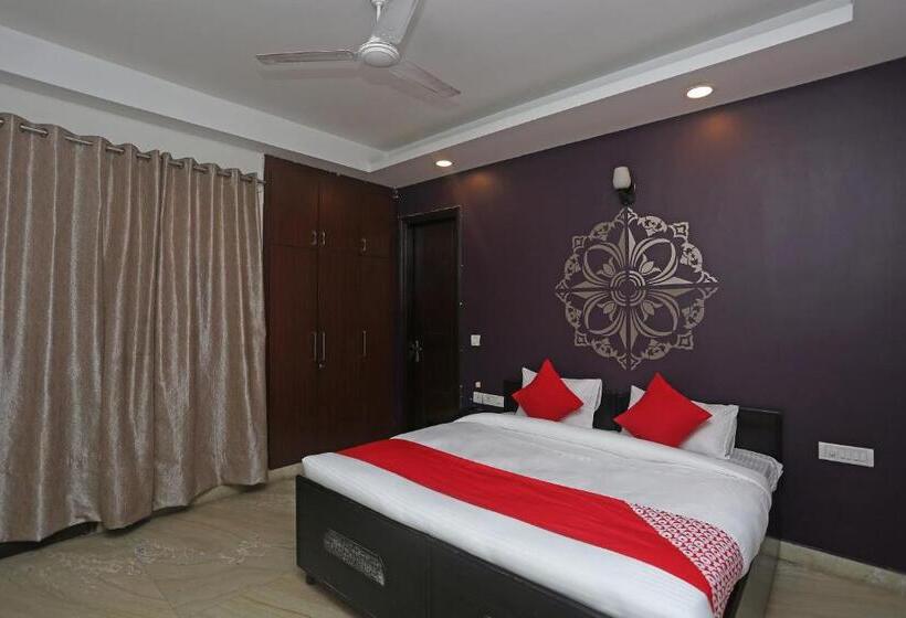 هتل Oyo 28003 Maira Stays