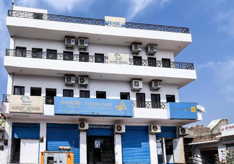 בית מלון כפרי Oyo 28059  Wayside