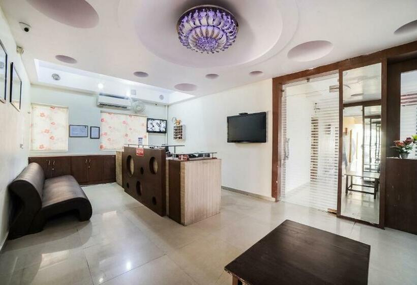 호텔 Flagship 46123 Seven Days  And Restaurants