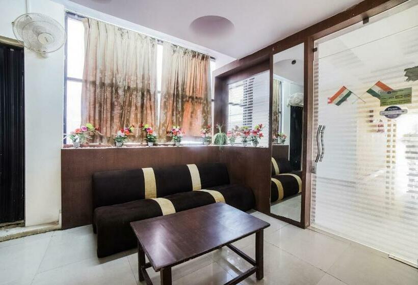 호텔 Flagship 46123 Seven Days  And Restaurants