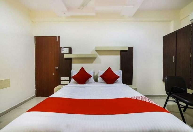 호텔 Flagship 46123 Seven Days  And Restaurants