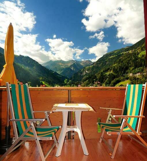 בית מלון כפרי Pension Alpenhof