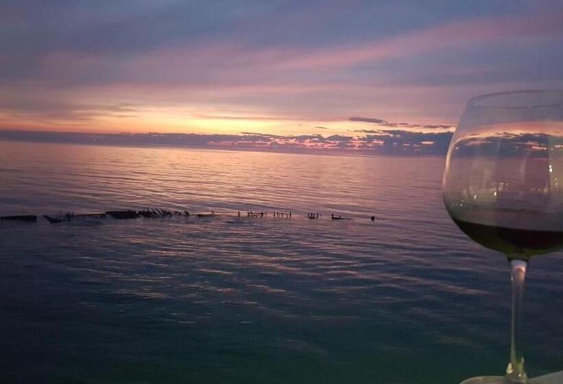 בית מלון כפרי Ventus Harbor