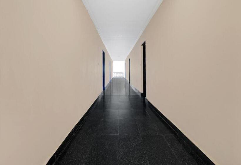 Itsy Hotels The Waters Edge Beach Resort