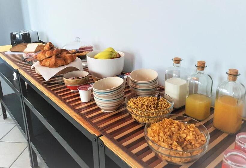 Пансион 1928 Guest House