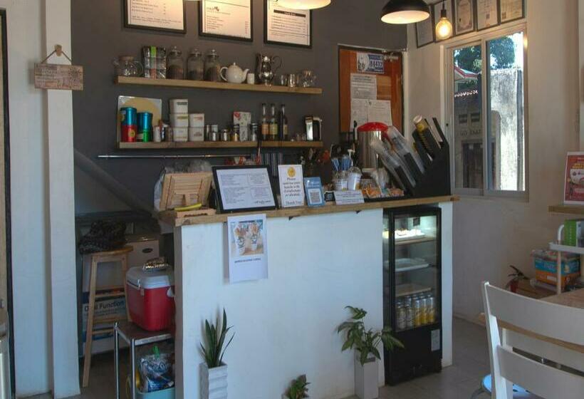 پانسیون Barrio House Mactan