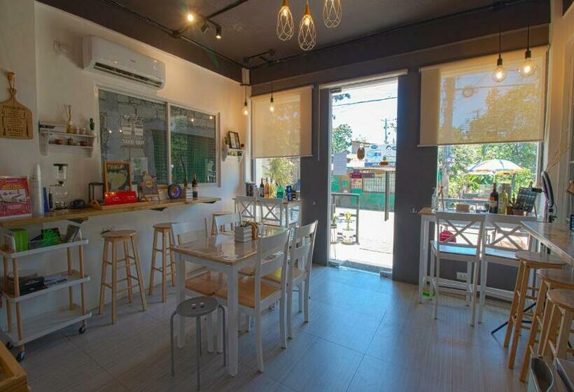 پانسیون Barrio House Mactan