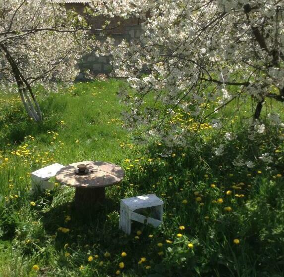 펜션 Em&ri Guest House In Odzun