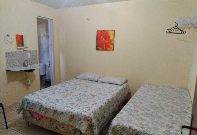 פנסיון Pousada Beija Flor Aeroporto