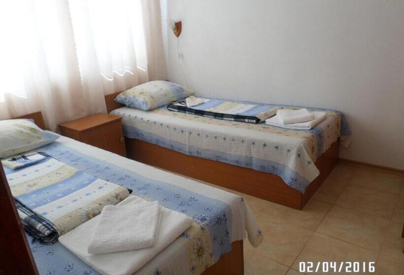 Пансион Rooms Via Maris