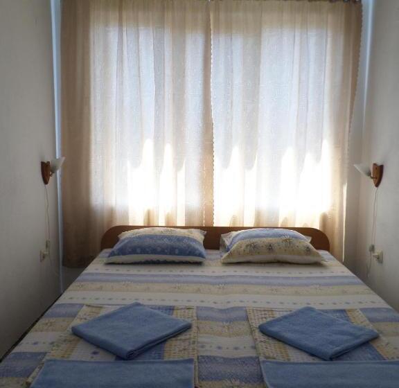 Пансион Rooms Via Maris