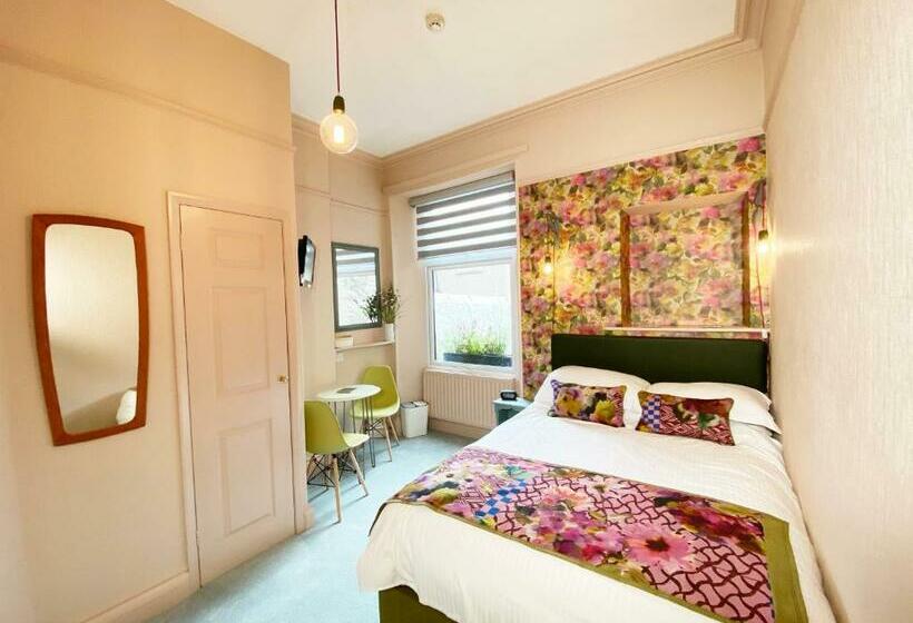 פנסיון Sundial Stays Kendal