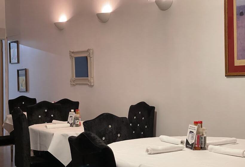 פנסיון The Chatwal Boutique